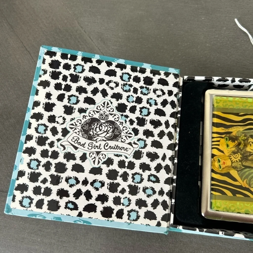 BUSINESS CARD CASE 